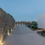 Milesian * Adamantas (Milos)