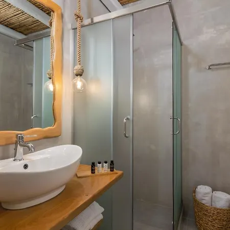 Milesian Adamantas (Milos)