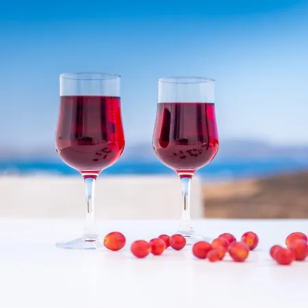 Apartment Milesian Adamantas (Milos)