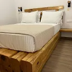 Milesian Adamantas (Milos)