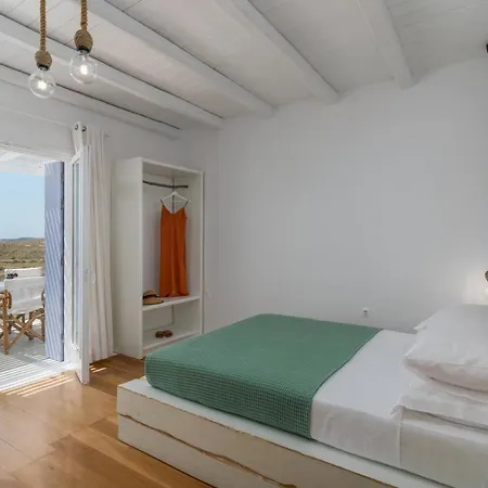 Apartment Milesian Adamantas (Milos)