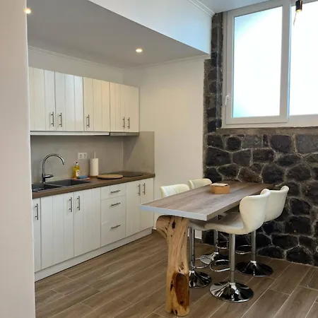 Milesian Appartement Adámas