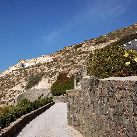 Milesian * Adamantas (Milos)